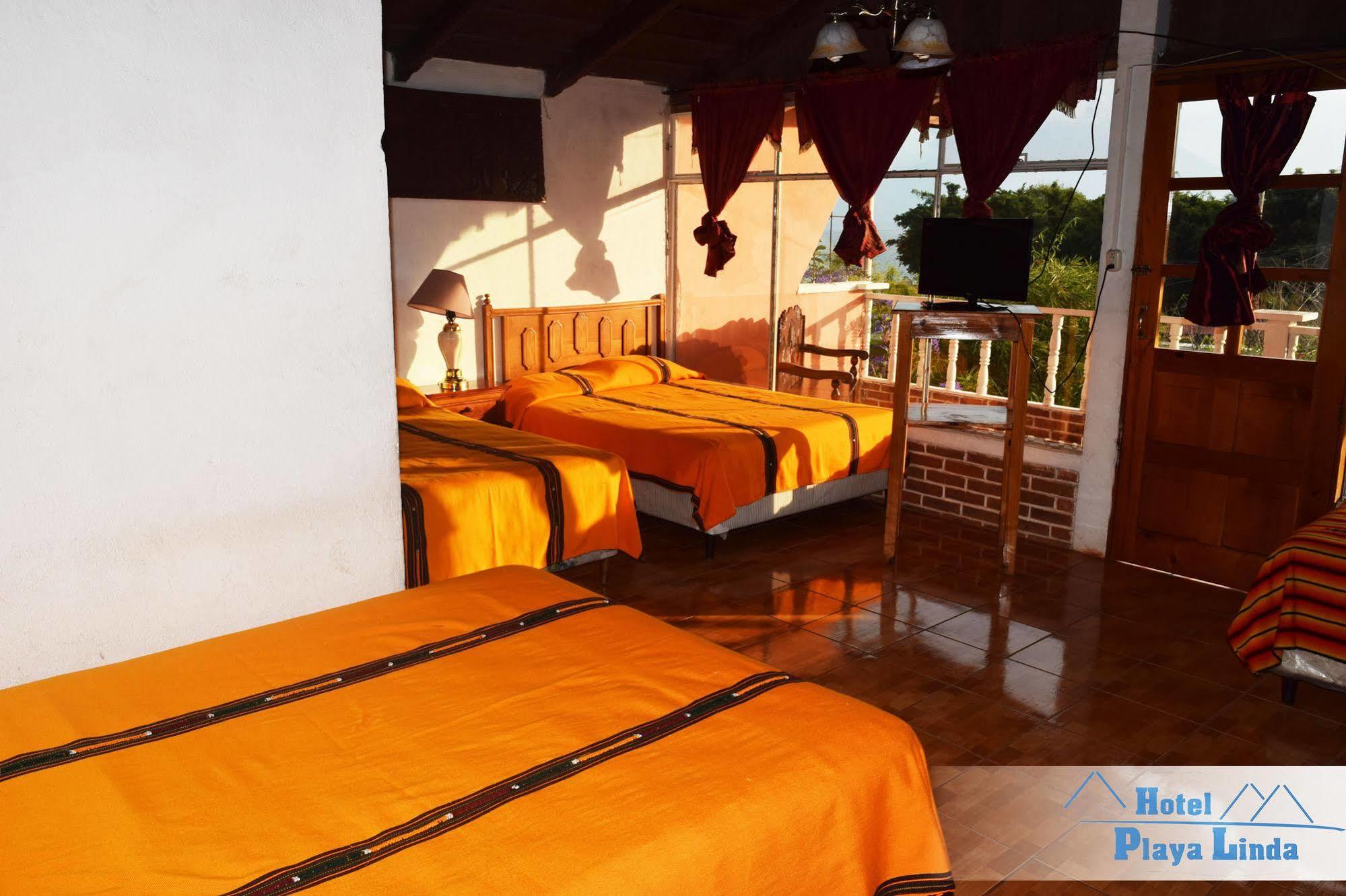 Hotel Playa Linda Panajachel Eksteriør billede